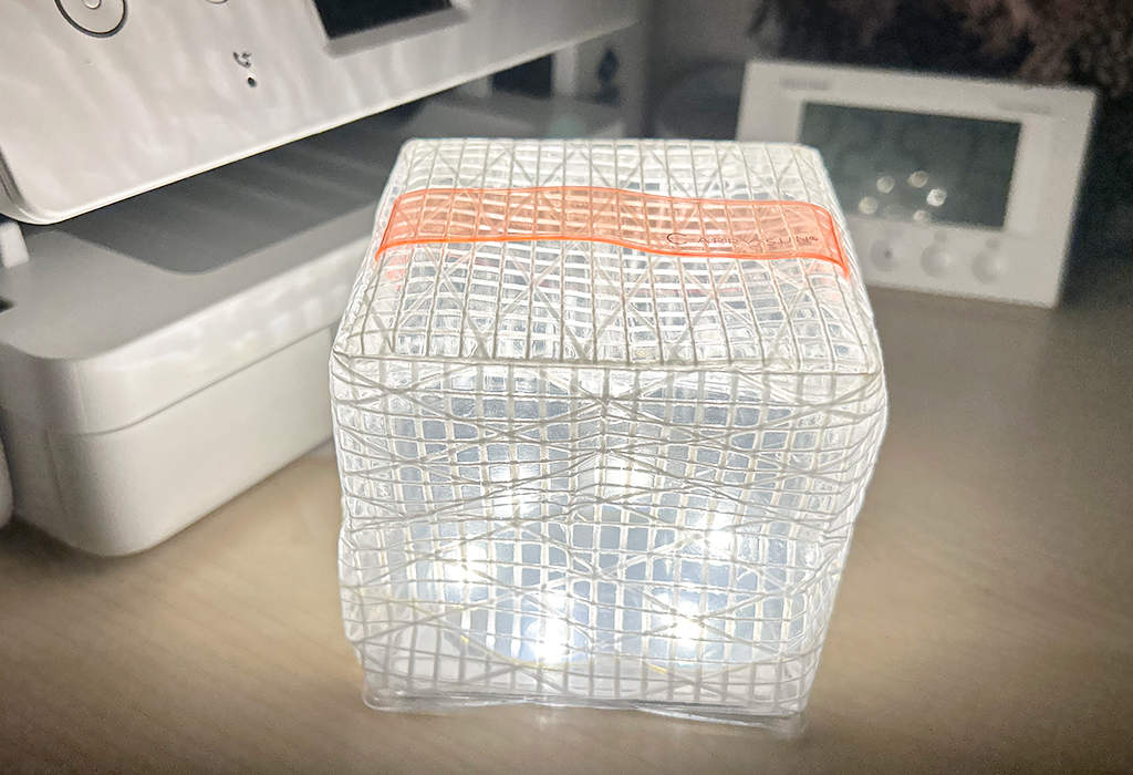 沖縄で実体験｜頻発する台風停電に備えるソーラーランタン「CARRY THE SUN」が最強な理由