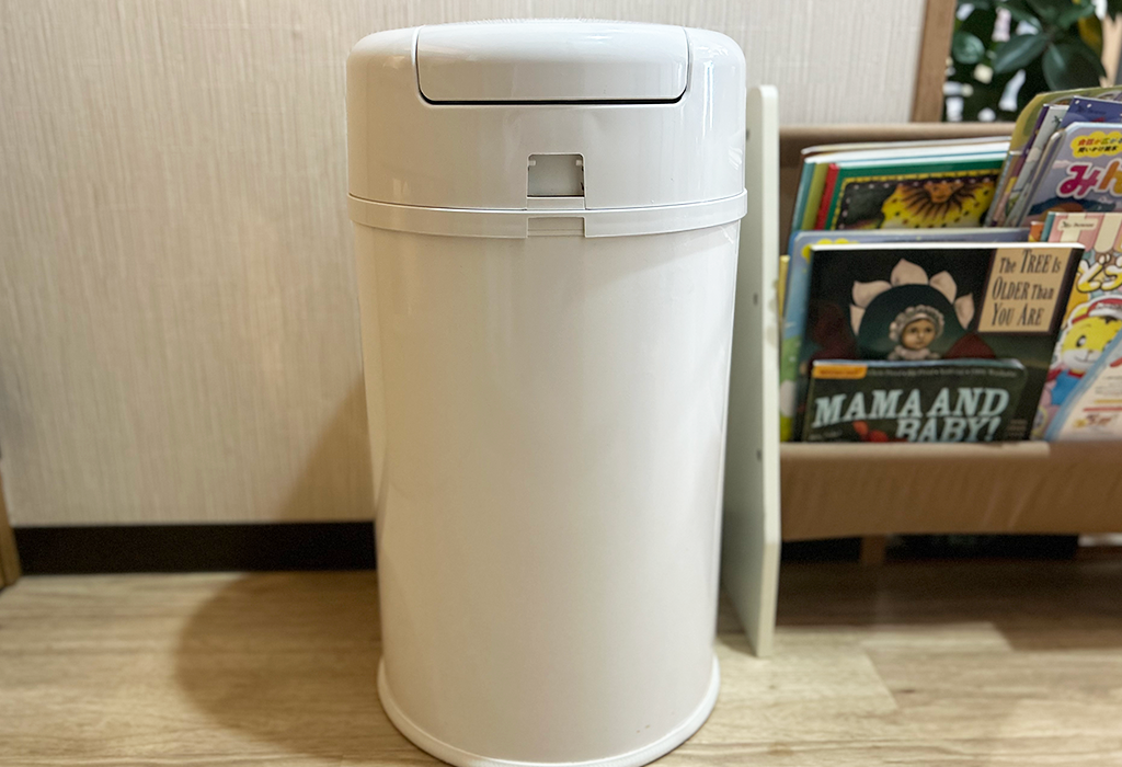 Primanova スタイリッシュペールレビュー｜おむつ期も生ゴミ期も活躍する防臭ゴミ箱