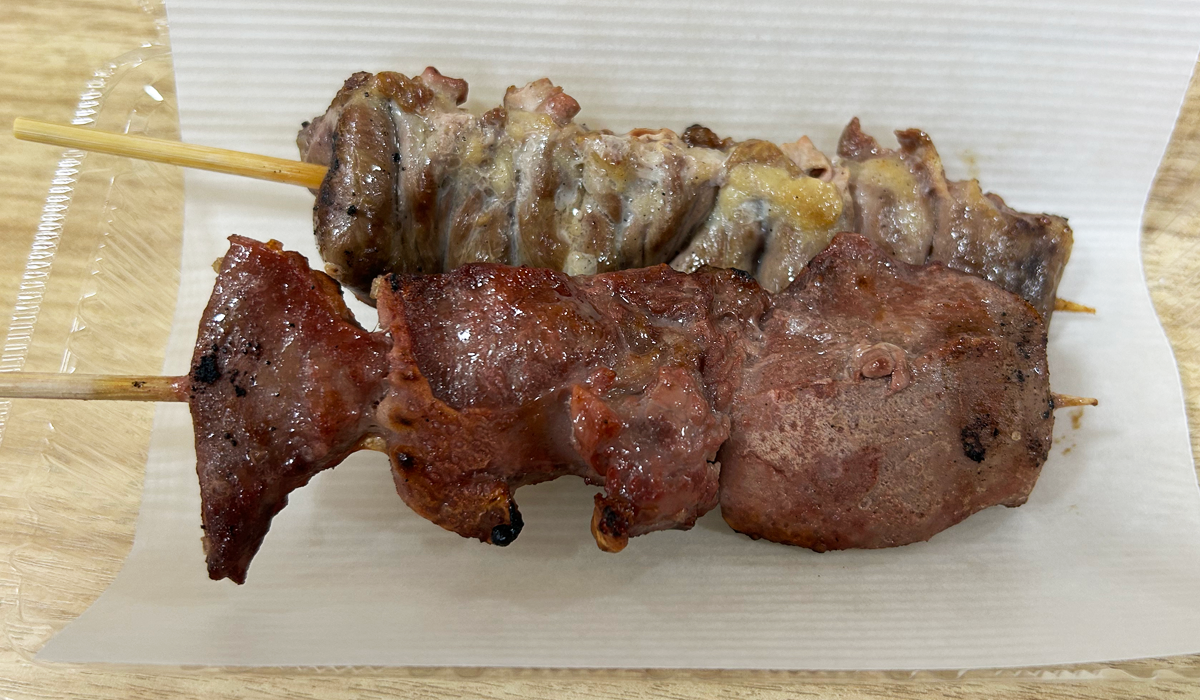 Cómo comer yakitori en Japón: partes del pollo, cómo pedir y reglas básicas